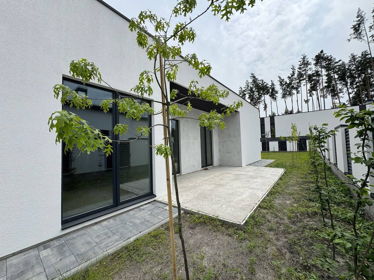 Просторий будинок з&nbsp;укриттям у&nbsp;КМ Белгравія, 250&nbsp;м&sup2;
